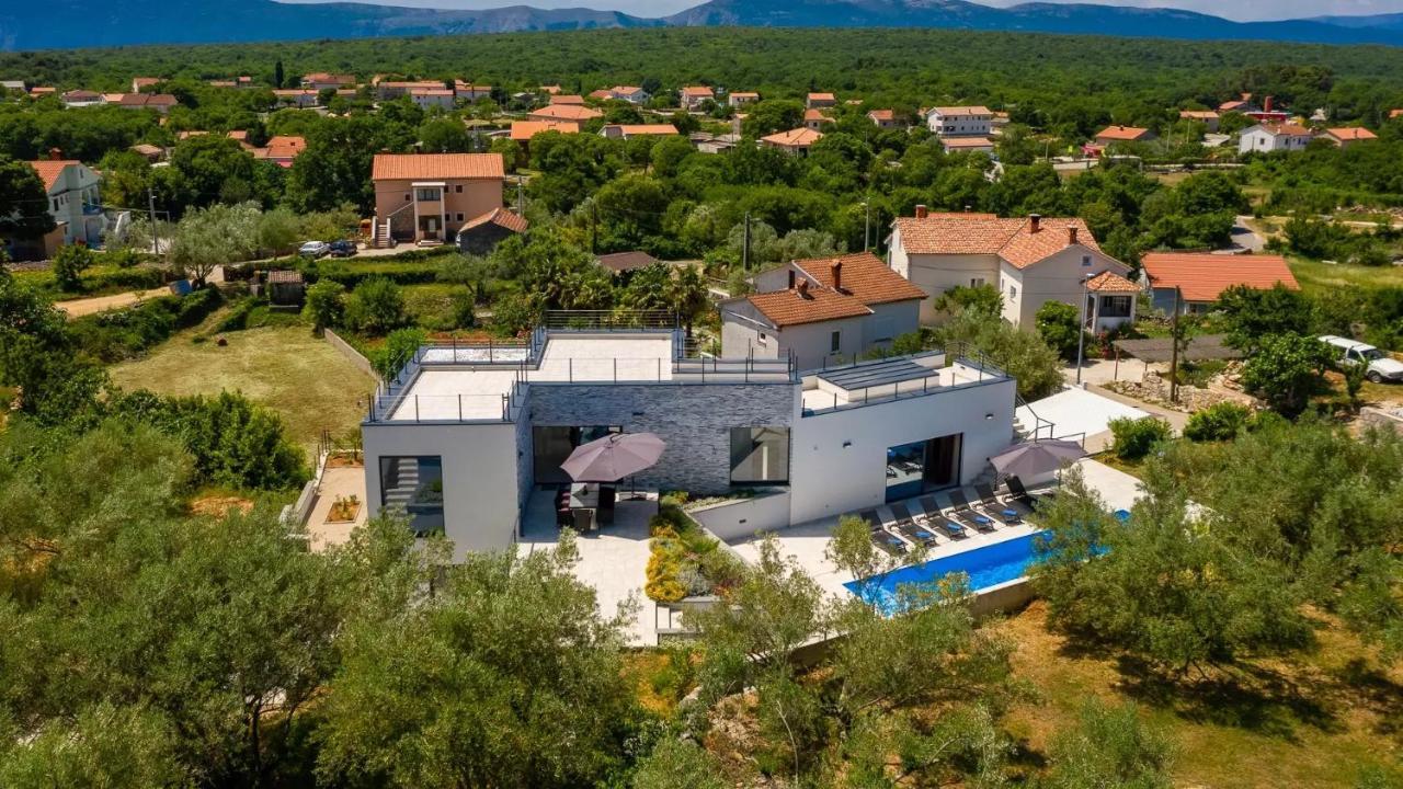 Luxury Villa Subventus Bajcici Eksteriør bilde